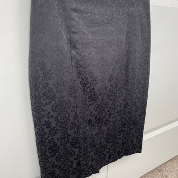 MOSSIMO Black Damask High Waisted Slim Pencil Skirt 8 - Picture 2 of 13